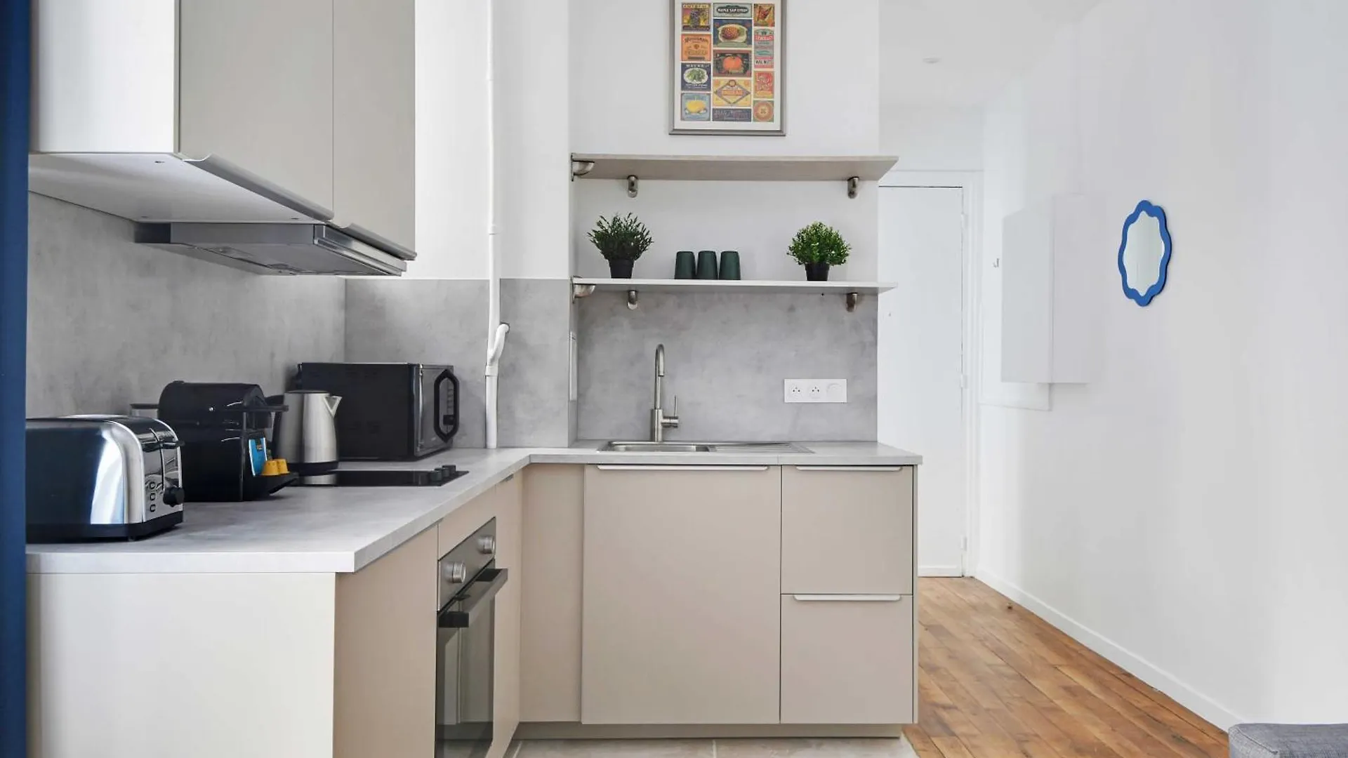 Charming Apartment -1Br-4P- Gare Montparnasse Paris France